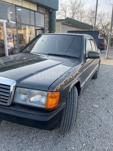 Mercedes 190-3