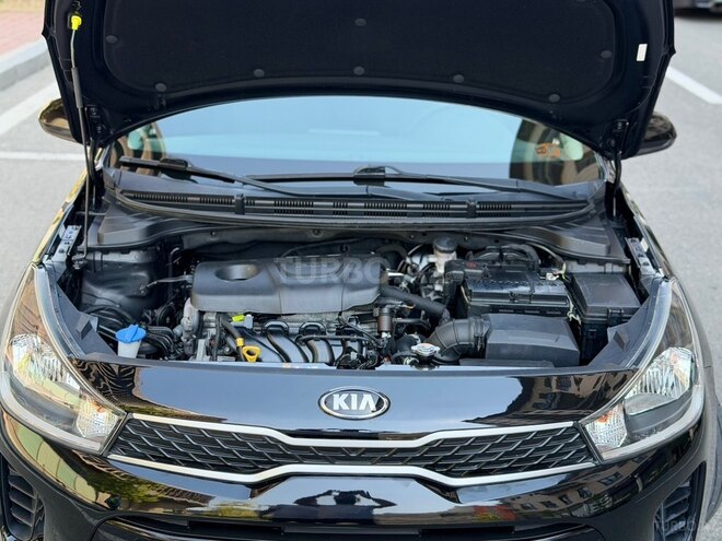 Kia Rio-15