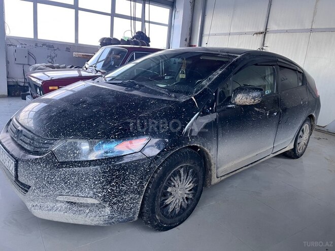 Honda Insight-1