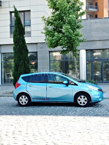 Nissan Note-5