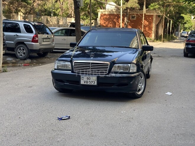 Mercedes C 240-6