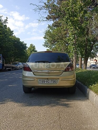 Opel Astra-4