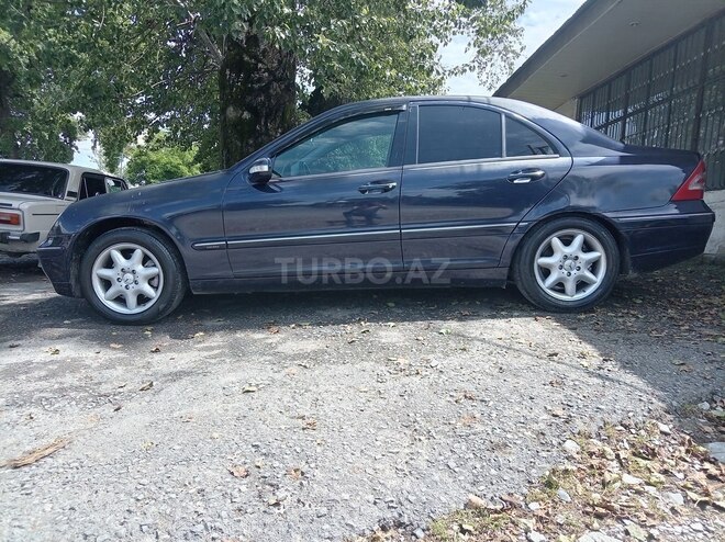 Mercedes C 240-4