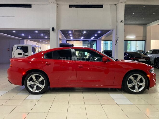Dodge Charger-4