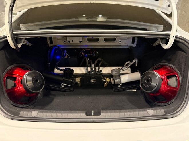 Geely Emgrand-23