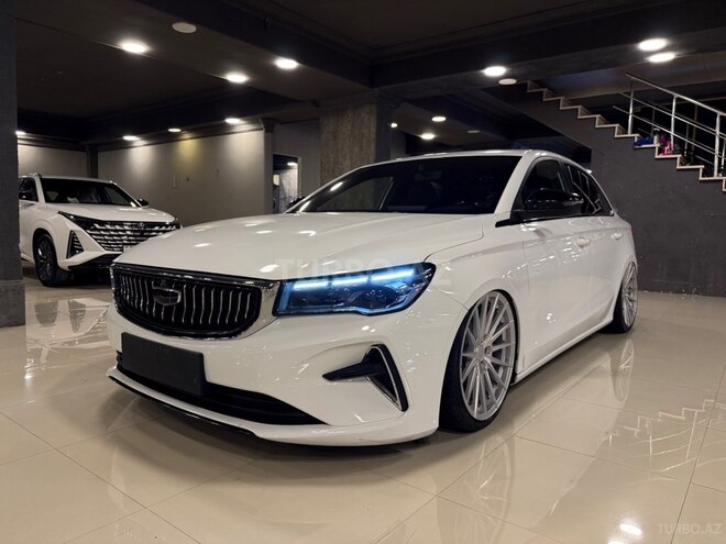 Geely Emgrand-21