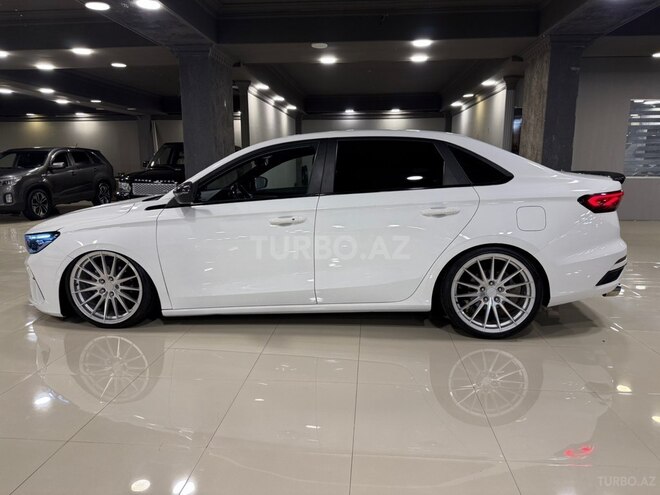 Geely Emgrand-7