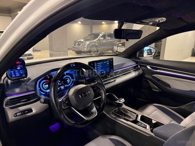 Geely Emgrand-10