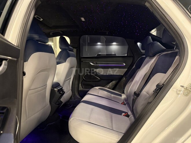 Geely Emgrand-11