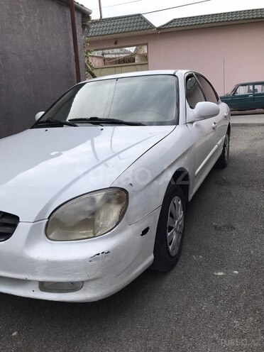 Hyundai Sonata-2