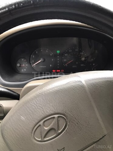 Hyundai Sonata-6