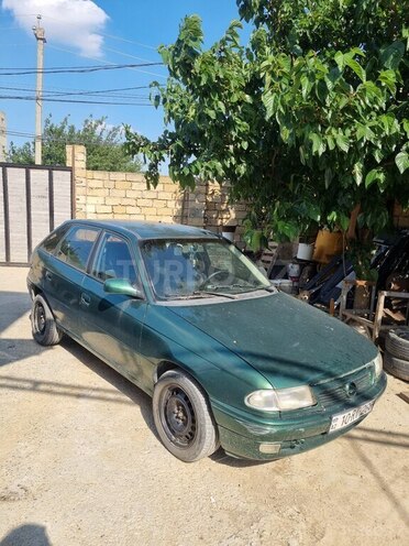 Opel Astra-1