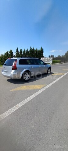 Renault Megane-6