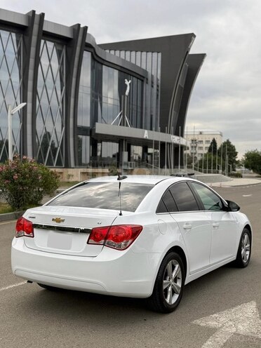 Chevrolet Cruze-5