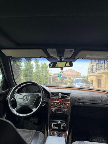 Mercedes C 240-9