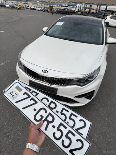 Kia K5-3