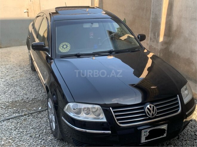 Volkswagen Passat-1