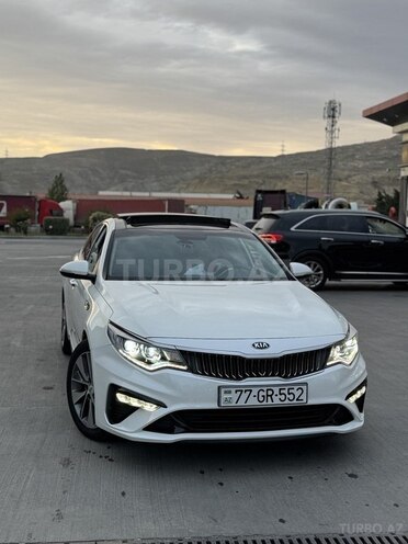 Kia K5-1