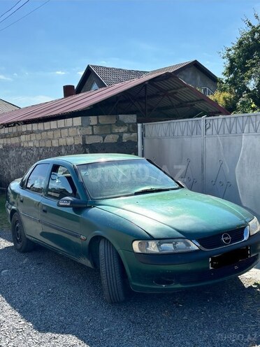 Opel Vectra-6