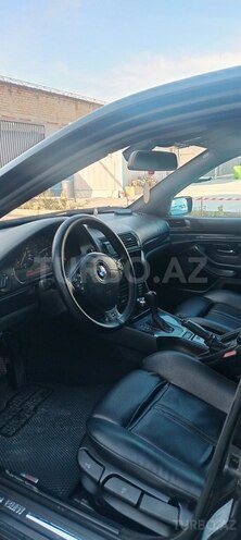 BMW 523-9
