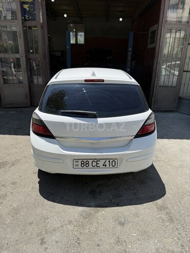 Opel Astra-2