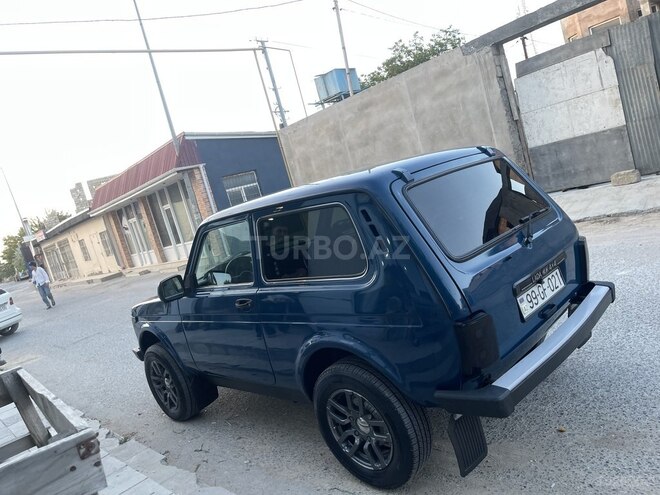 LADA (VAZ) Niva-4