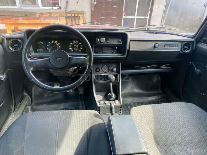 LADA (VAZ) 2107-9