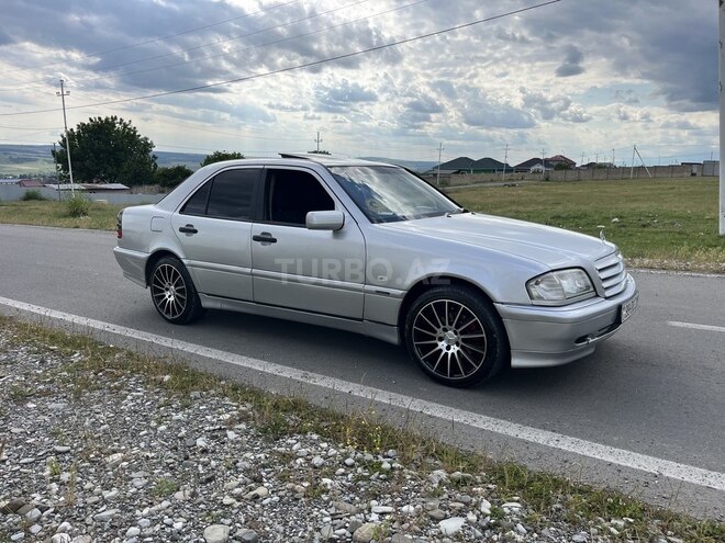 Mercedes C 180-13