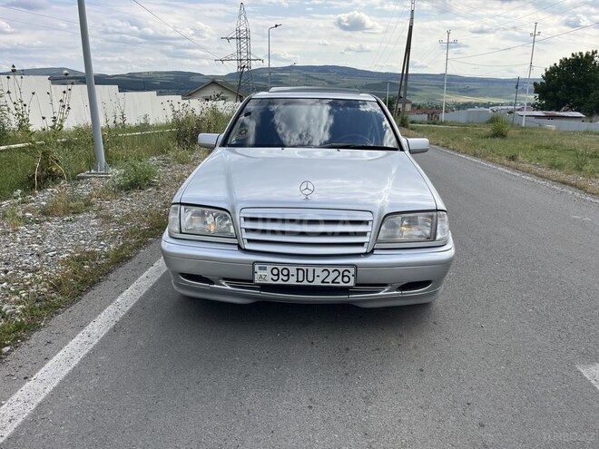 Mercedes C 180-15