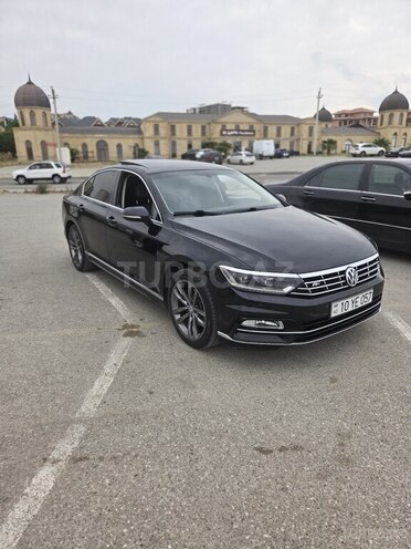 Volkswagen Passat-7