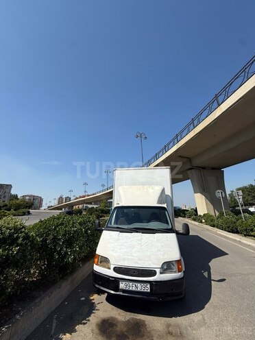 Ford Transit-2