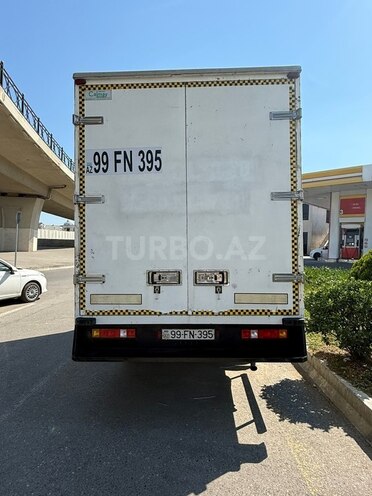 Ford Transit-4