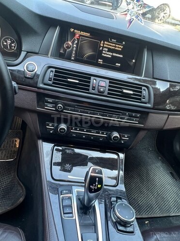 BMW 528-13