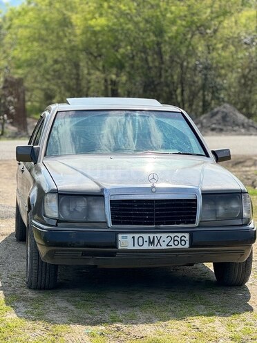 Mercedes 300 D-7