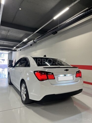 Chevrolet Cruze-6
