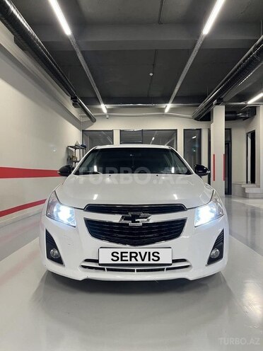 Chevrolet Cruze-1