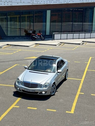 Mercedes E 280 4MATIC-11