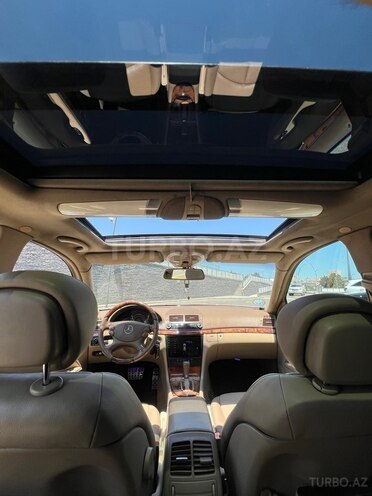 Mercedes E 280 4MATIC-16