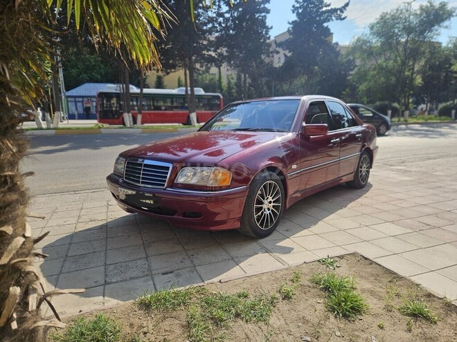 Mercedes C 220-8