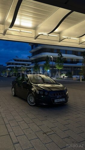 Chevrolet Aveo-1