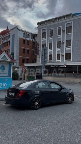 Chevrolet Aveo-5