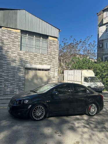 Chevrolet Aveo-6