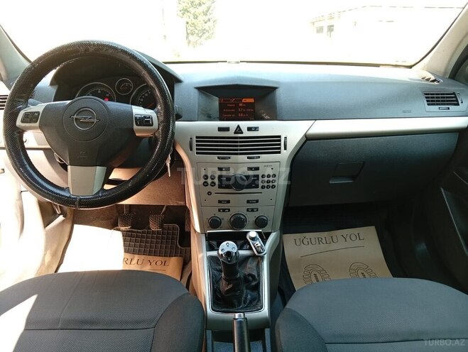 Opel Astra-3
