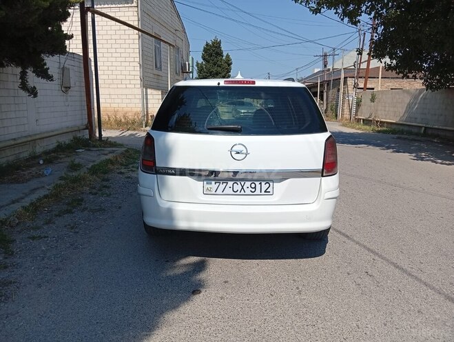Opel Astra-2