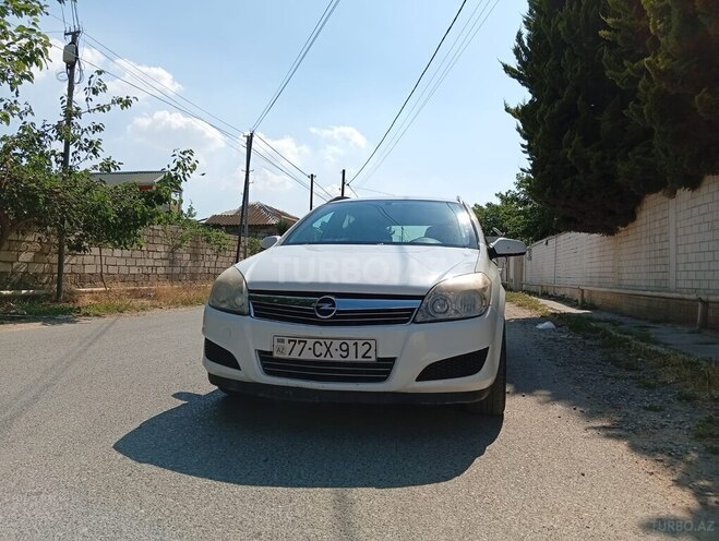 Opel Astra-10