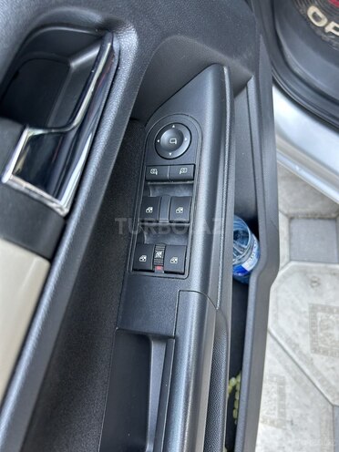 Opel Astra-10