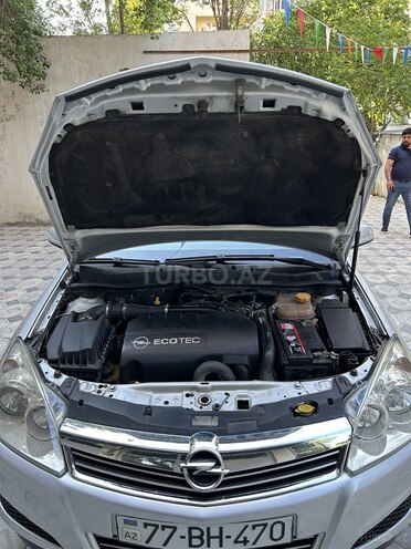 Opel Astra-7