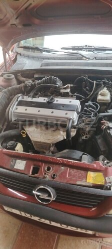Opel Vectra-11