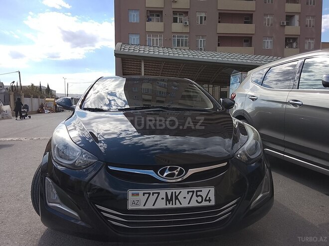 Hyundai Elantra-1