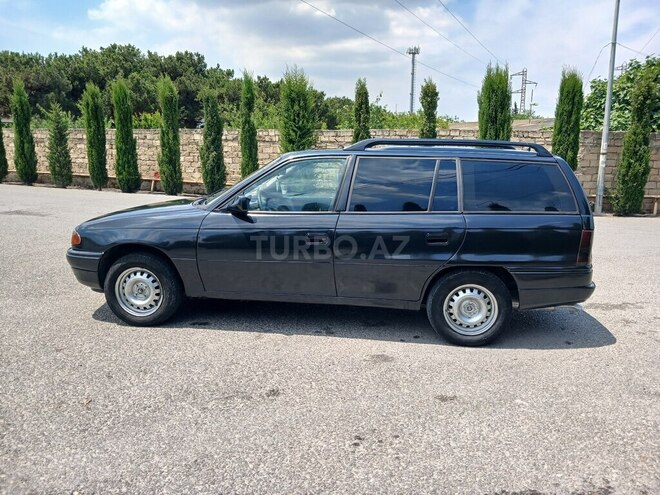 Opel Astra-5